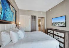 其他 2 Chic Beachfront Bliss: Your Perfect 1 BR Retreat !