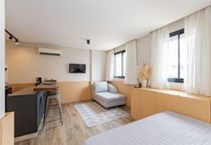 อื่นๆ 4 New Life Visconde - Yogha