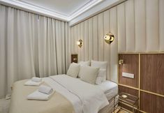 Others 3 Apartment Matignon St Honore by Studio Prestige