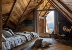 Others 2 Mountain Shelter Salamandra