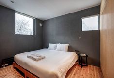 Others 2 Foxwood G by H2 Life