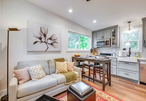 その他 Steps to Atlanta Beltline: Apt w/ Patio Access!