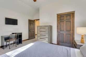 其他 4 Furnished Outdoor Space: Retreat in Lackawaxen!