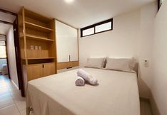 อื่นๆ 2 Atlantis Aquamarine