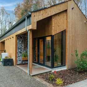 Primary image 1 Escape With Heated Pool, Hotel Hotton