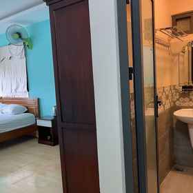 Primary image 1 Bunk Beach Hostel, Nhà thờ Tiền hiền Làng An Hải và Thoại Ngọc Hầu Hotels