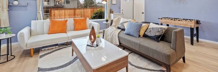 Others Lakeview Home in Renton, Walk to Beach, AC, Fenced