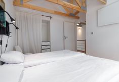 Others 5 Holiday Home by Lake Wiselka, Near Baltic Beach