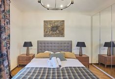 Others 5 Sublime Apartment in the Heart of the Marais