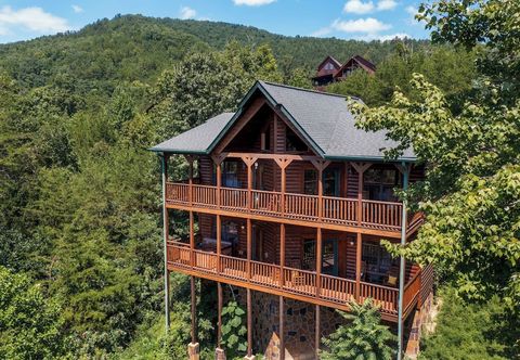 Others Knotty But Nice