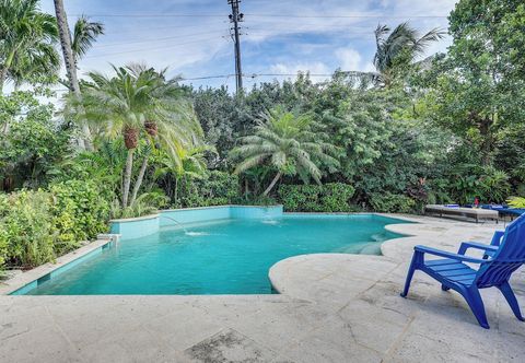 Others Home w/ Lanai, Close to Beaches in Fort Lauderdale