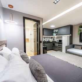 Room 1 The Sun flat, City Park Hotels