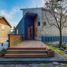 Interior 1 Deck Views, Fire Pit, Pool, 3 Mins to Beach Madrona Tree Retreat by Avantstay, Fort Flagler State Park Hotels