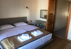 Others 5 Green Mansion