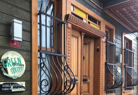 Others Green Mansion