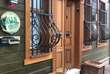 Others Green Mansion