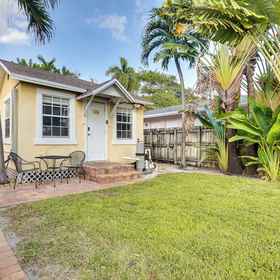 Primary image 1 Pool Access & Patio: Modern Fort Lauderdale Home, โรงแรม & ที่พัก Museum of Discovery and Science