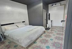 Others 5 COOPER Guest House