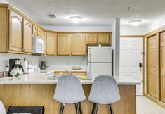 其他 7 3 Mi to Wvu: Condo w/ Deck in Morgantown