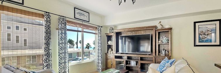 Others South Pacific Walk to Beach!