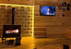 Others 6 Rize Seversin Suit Bungalow