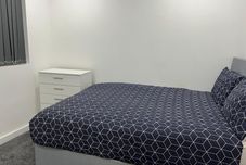 Others Luton Excellent 1 bed Apartment With Living Room