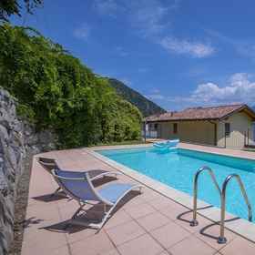 Room 1 Villa Aurelia in Plesio, Province of Como Hotels