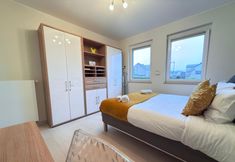 其他 3 Comfort 2 bedrooms Apt w balcony&parking