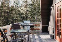 Others 5 Room-mt Baker Apt, Pets OK, Wifi and AC