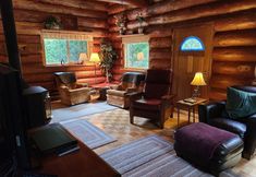 Lainnya 7 Two Bedroom Real Log Cabin With Wifi and EV Char ger