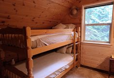 Lainnya 4 Two Bedroom Real Log Cabin With Wifi and EV Char ger