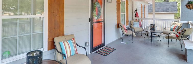 Others Updated Farmhouse w/ Yard, 10 Mi to Dtwn Atlanta