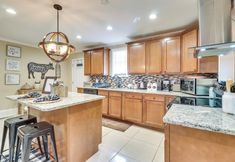 Others 6 Updated Farmhouse w/ Yard, 10 Mi to Dtwn Atlanta