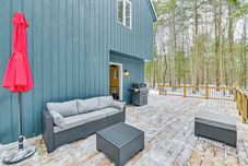 Others Ski, Hike & Golf: Pet-friendly Windham Retreat