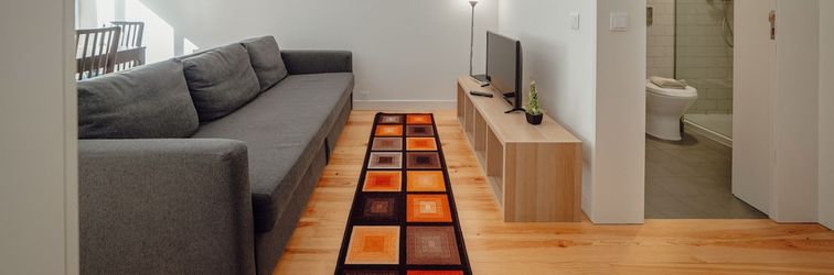 Others Downtown Sunny Apartment by Vacationy