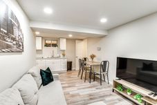 Others 14 Mi to Central Park: Chic Mt Vernon Retreat