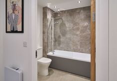 Others 6 Host Stay 23 Waterside Place