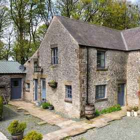 Room 1 Host Stay Robin s Nest, Baslow and Bubnell Hotels