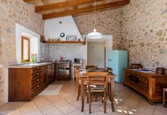 อื่นๆ 6 Charming Villa With Private Pool