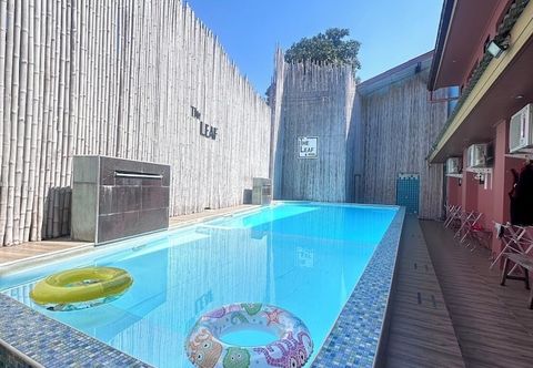 Others The leaf&pool hostel