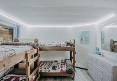 Others 2 Welcome to The Baker House Retreat - The Ranch House and The Bunk House