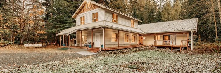 Others Welcome to The Baker House Retreat - The Ranch House and The Bunk House