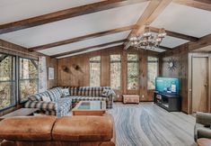 Others 5 Welcome to The Baker House Retreat - The Ranch House and The Bunk House