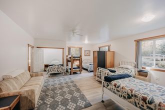 Others 4 Welcome to The Baker House Retreat - The Ranch House and The Bunk House