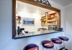 Others 4 Snowater Condo - You'll be Sitting in the Lap of Luxury