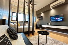 Others Chambers Residence by Manhattan Group