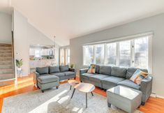 其他 4 3 Mi to Dtwn: Home w/ Yard in Newark