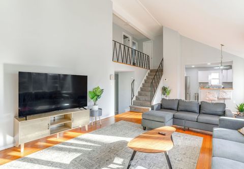 其他 3 Mi to Dtwn: Home w/ Yard in Newark