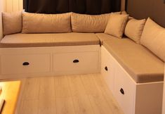 Others 4 The Jungle Bungalov