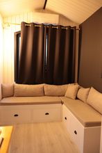 Others 4 The Jungle Bungalov